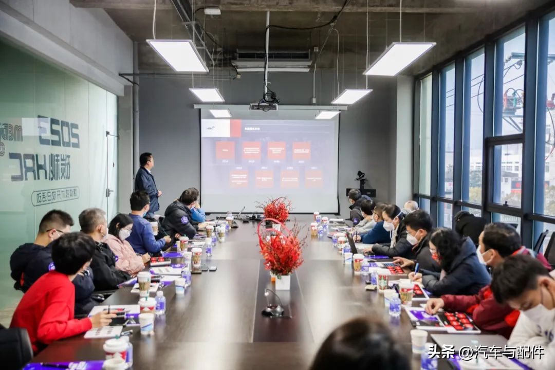 探秘极氪工厂解码极氪科技,探秘碳纤维工厂