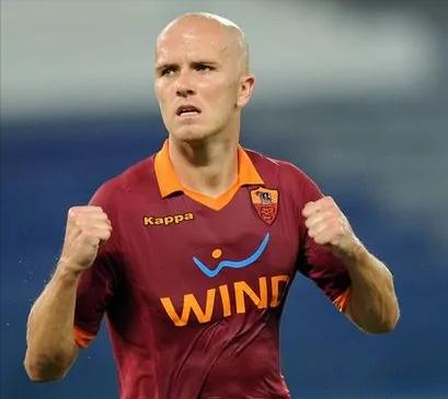 山姆大叔评nba历史地位,美国足球历史十大最佳阵容