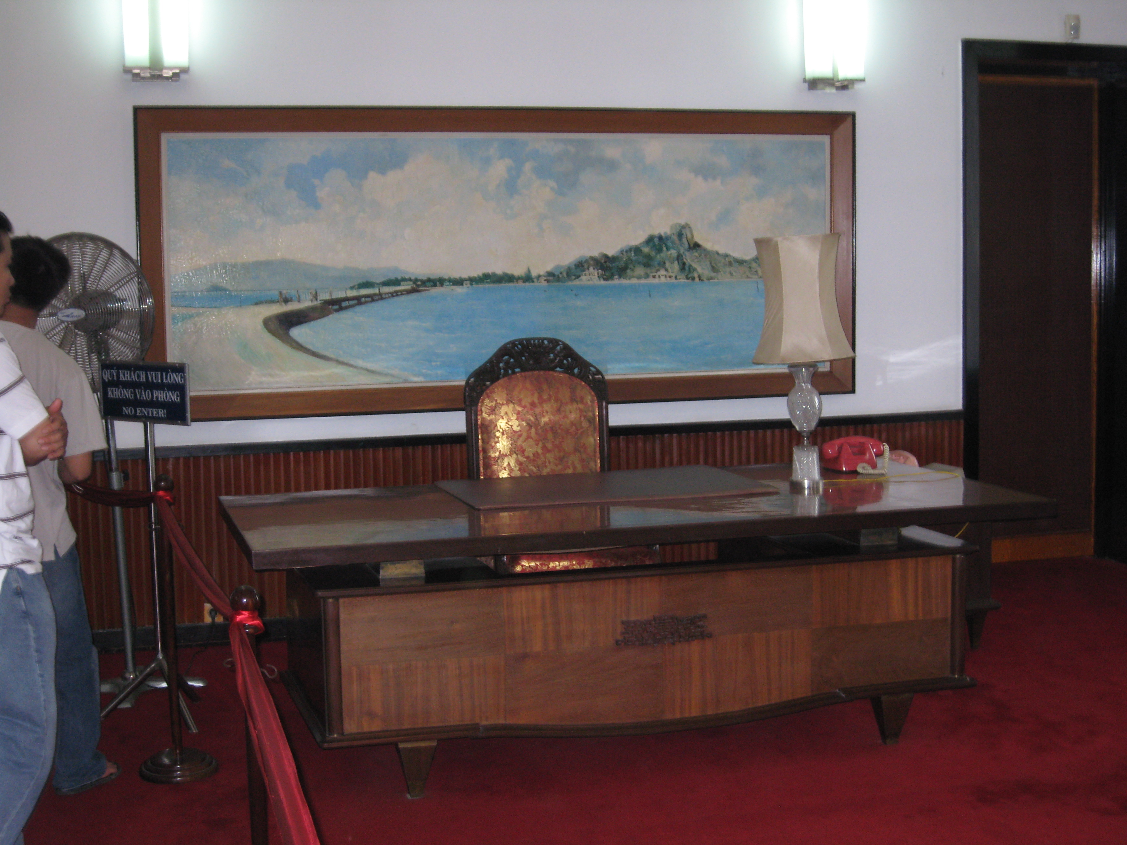 以前的西贡市和现在的胡志明市 (柬埔寨西贡和越南西贡)