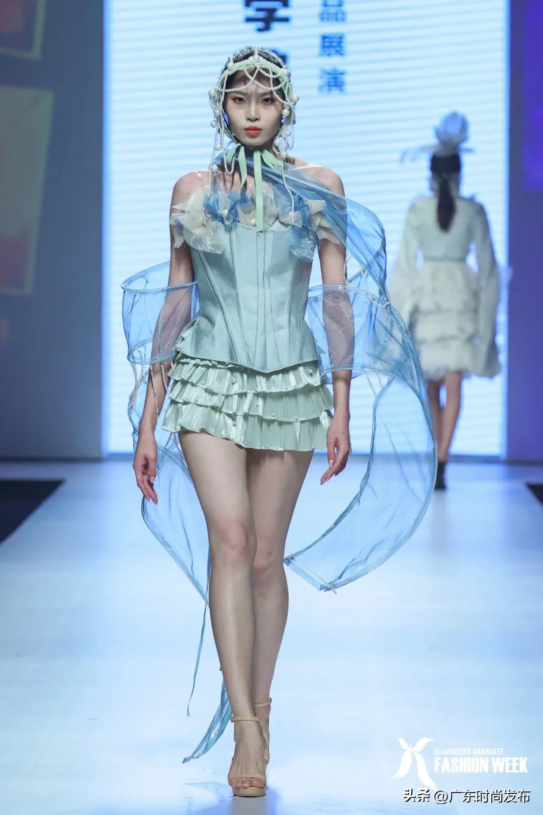 天马行空的设计！就在私立华联学院服装毕业大秀——2023中国（广东）大学生时装周