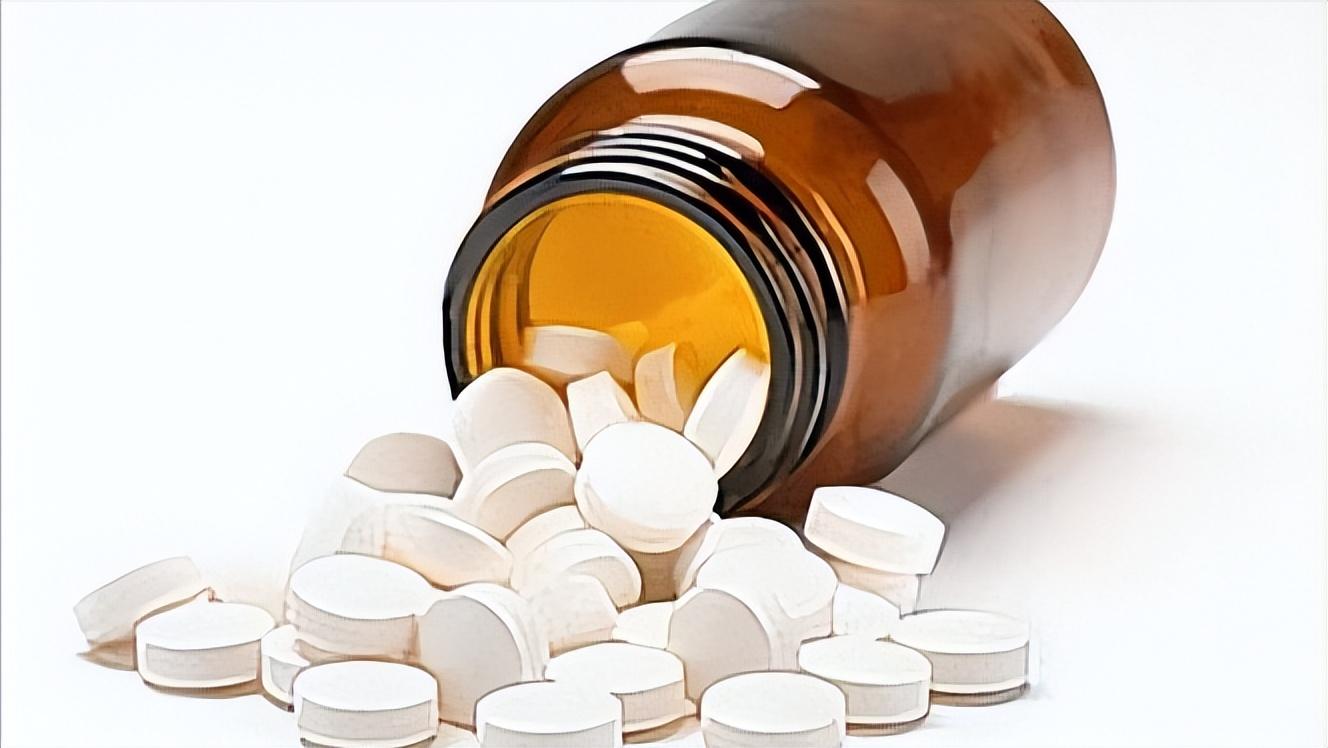 老人骨密度低的危害,老年人骨质疏松是正常人的几倍