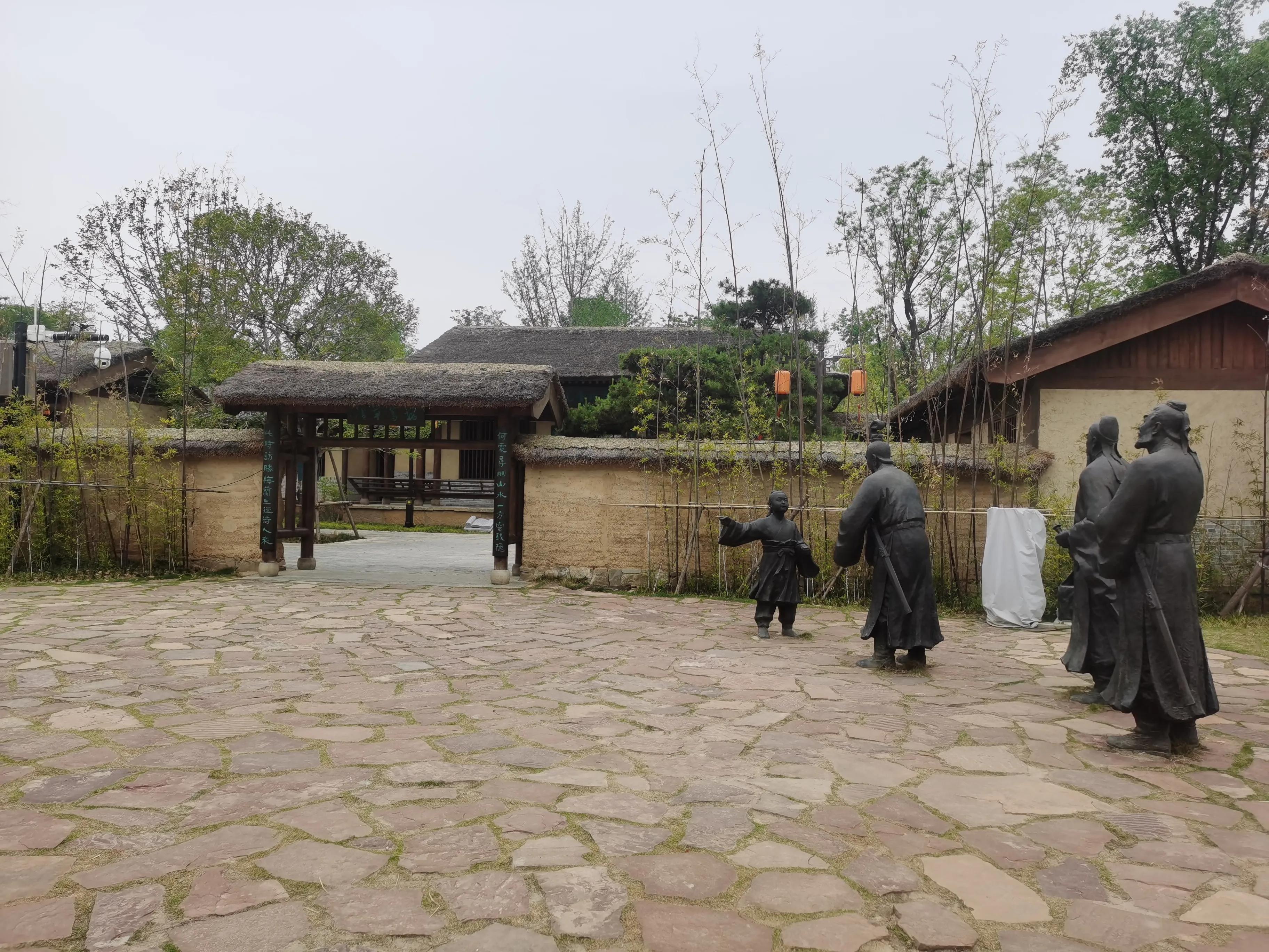 南阳印象龙展示设备有限公司,南阳印象婚纱摄影