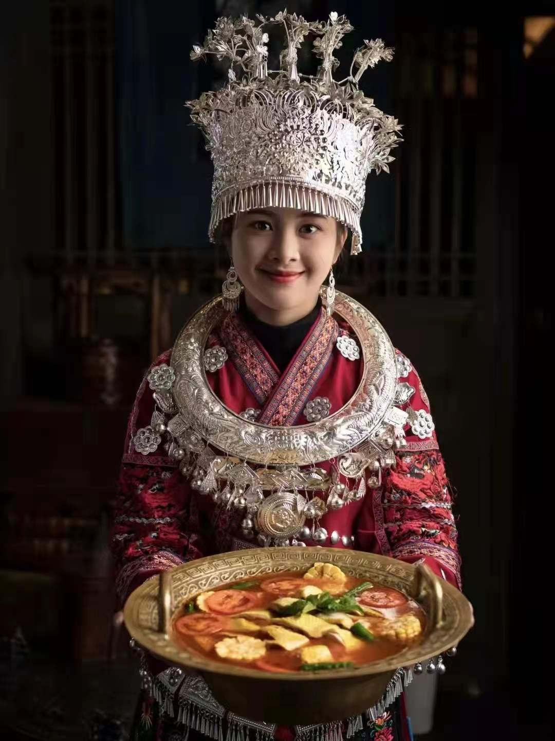 世界杯不止足球，来丹寨万达锦华酒店解锁！还有浪漫烟火秀免费看