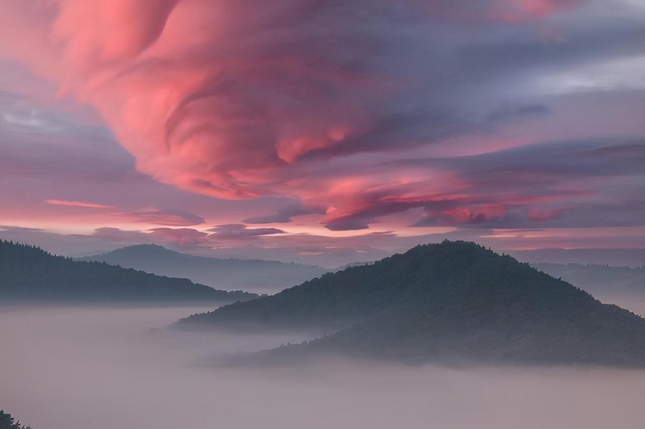 人到中年从三个细节看透人生,人到中年不必刻意去做人