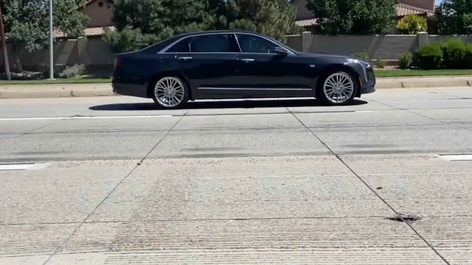 村村通柏油路现状,为什么村村通修的都是水泥路