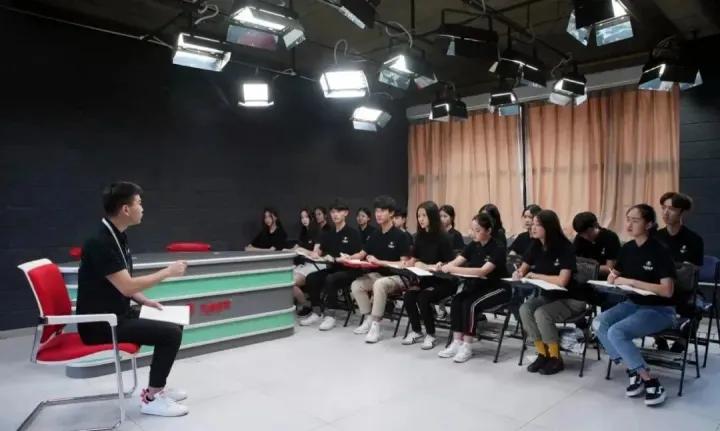 广播电视编导文艺常识考题,文学编导考试文艺常识答案