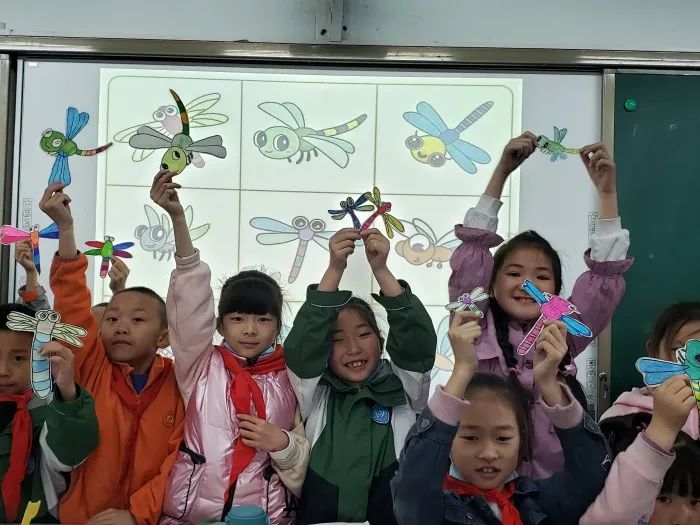 学校用心，学生开心，家长放心｜记天府新区白沙小学周末托管服务