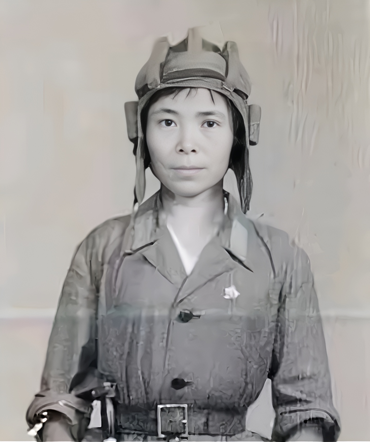 中国第一女空降兵马旭,清贫的现代名人马旭简介