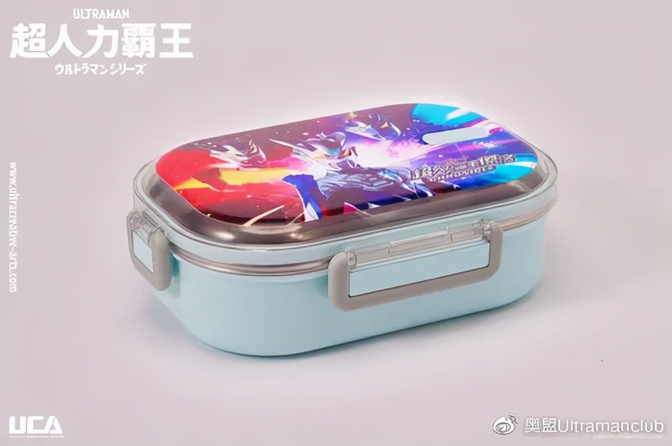 「奥盟代购」奥特曼亲子足球保卫战