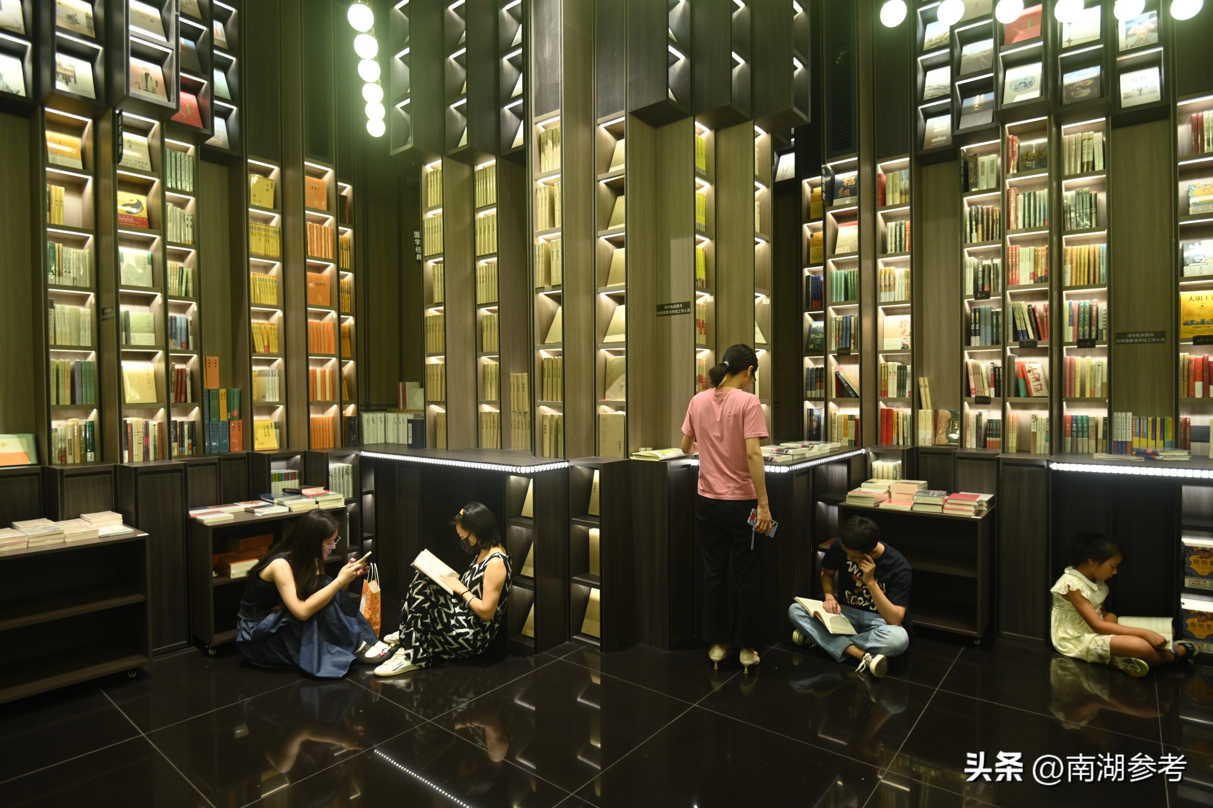 全球十大最美书店,全球最豪华书店