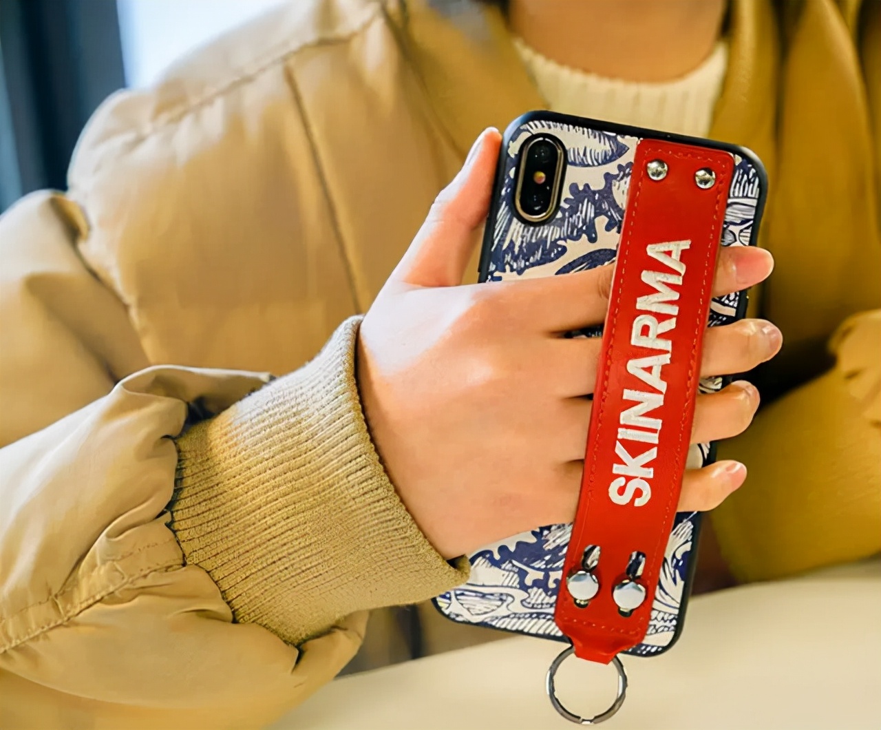 如此清透的手机壳,这样的手机壳你还敢用吗