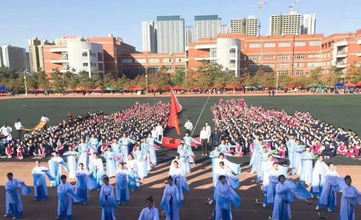 走出1省委副书记，辽宁1中学再放大招提质赋能，意欲静待花开