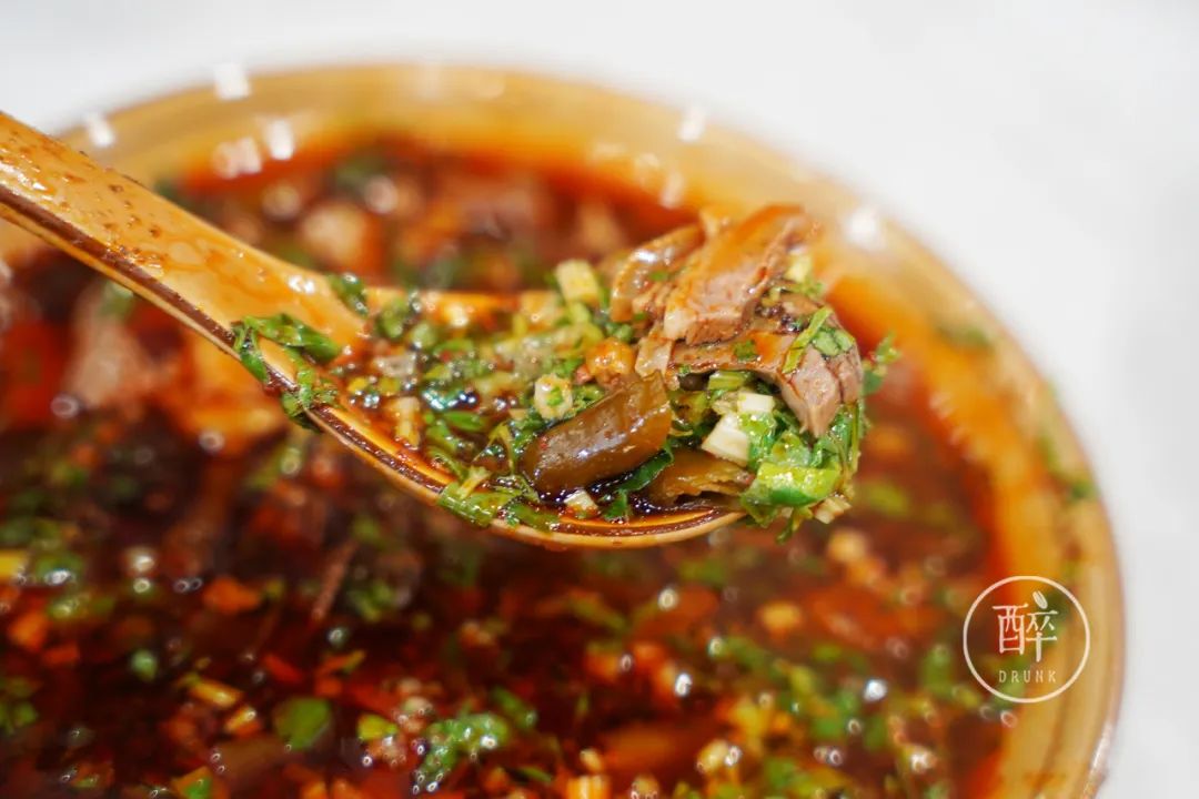 去成都哪里吃牛肉好吃,成都出发4天攻略