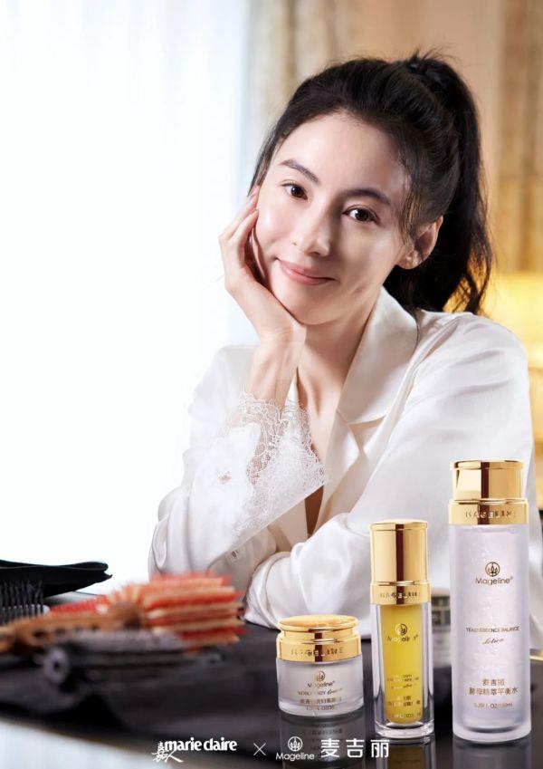 巴黎漫步爱马仕丝巾,巴黎市区漫步