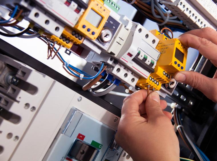 电气工程分为哪些专业,电气专业个人评价怎么写