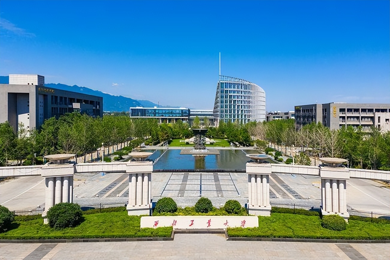 2023年国防七子招生对比清北,高考690分外甥欲报西工大