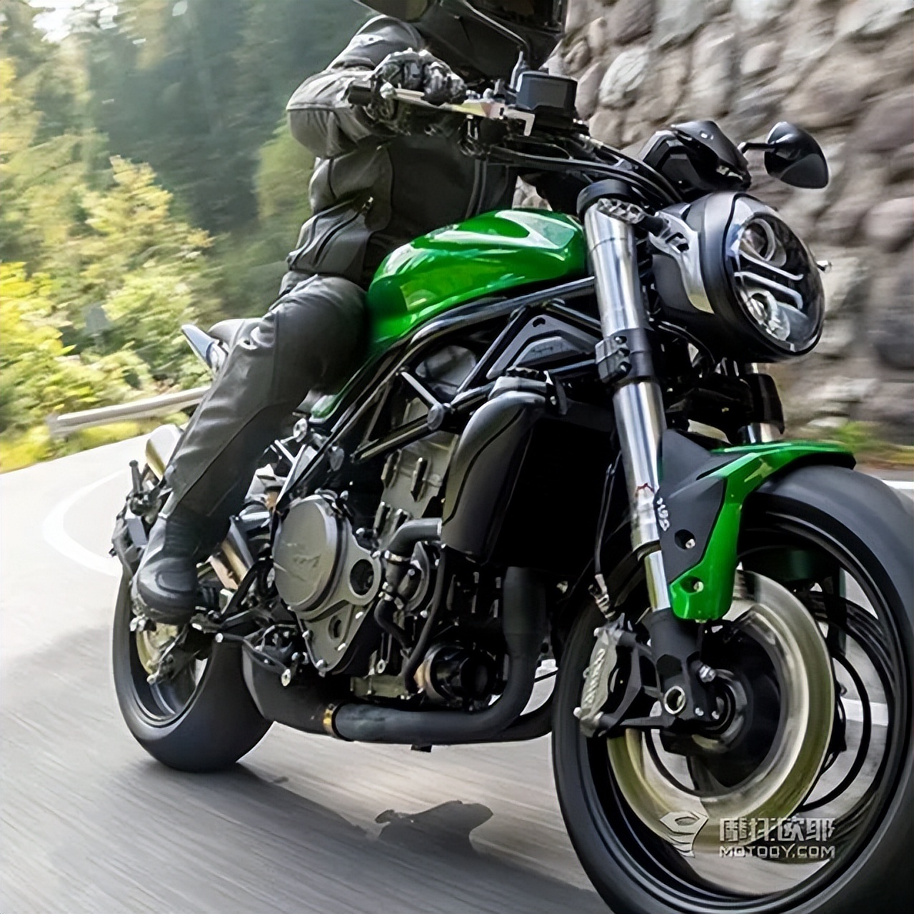 trk702能骑多快,trk702x烂路