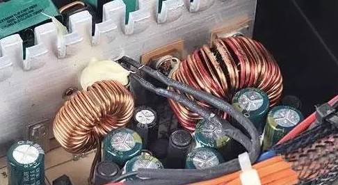 电源内部一定有电阻吗,电源内部一直存在非静电力吗