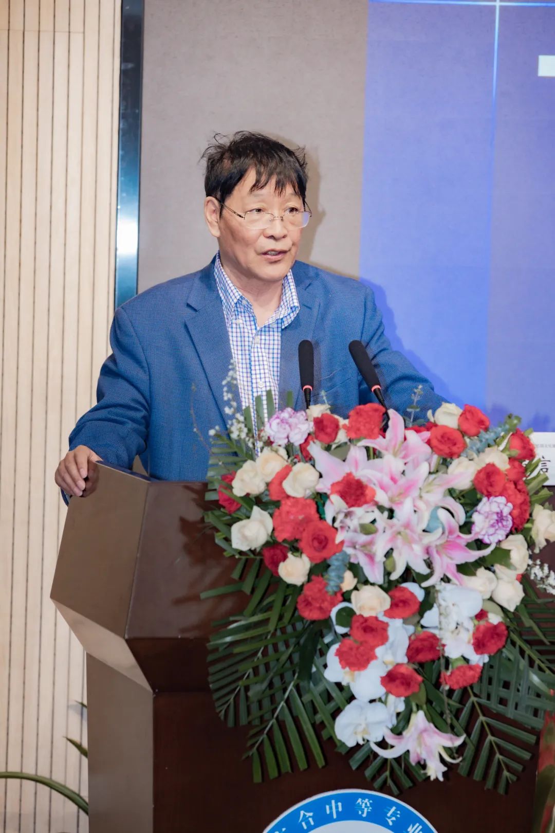 聚焦“雨花石文化”！50余位校长走进南京这所职校共话校园建设！