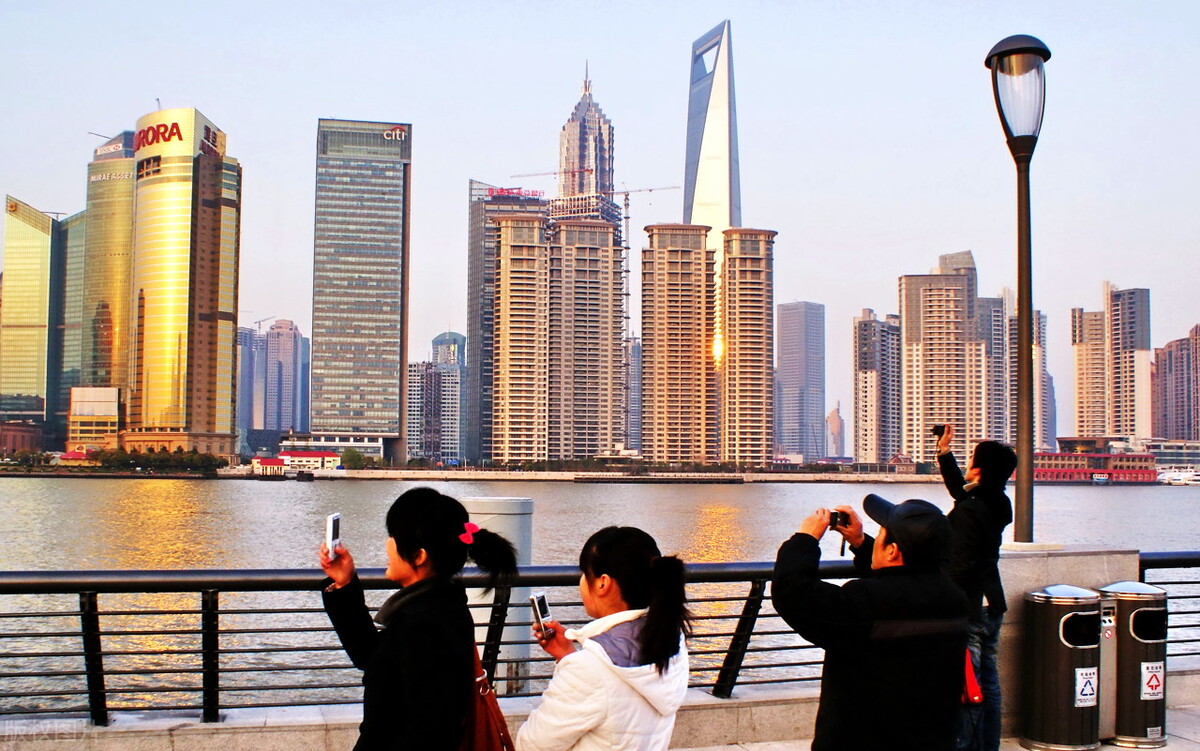 适合年轻人落户的城市,未来最值得落户的城市