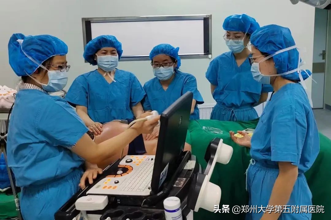 胎位不正？看郑州大学五附院产科团队如何让宝宝“华丽转身”