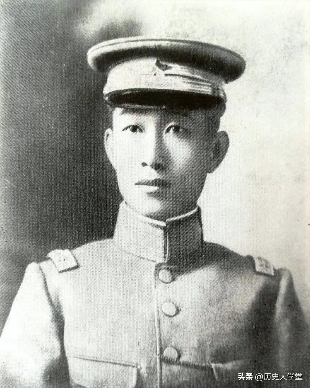 民国时期四川军阀混战死了多少人,近代四川为什么会出现军阀混战