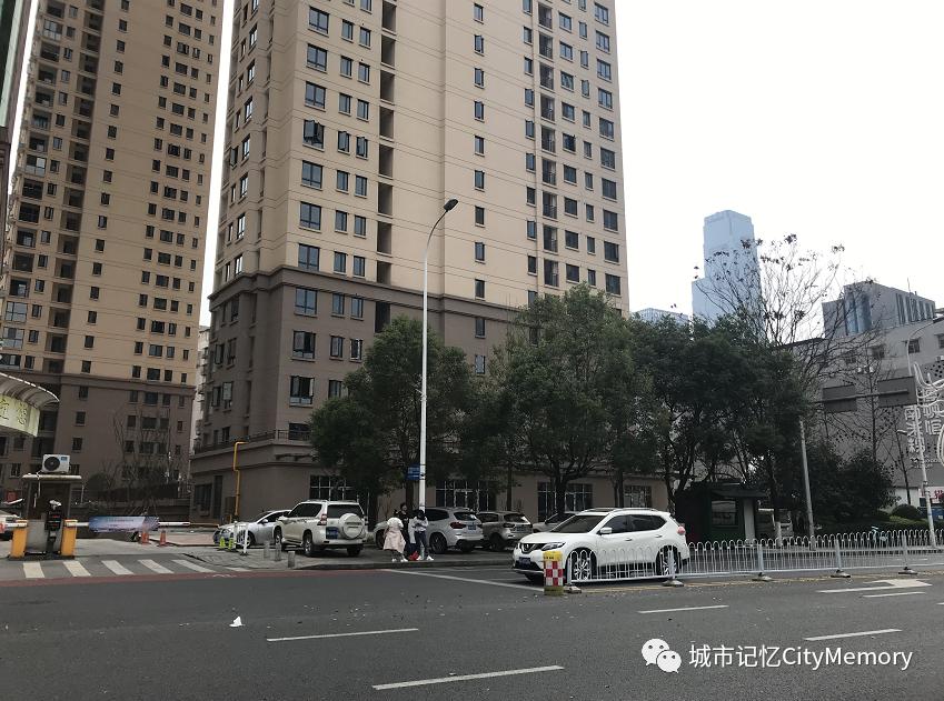 难忘杜家岭的那街、那房、那人