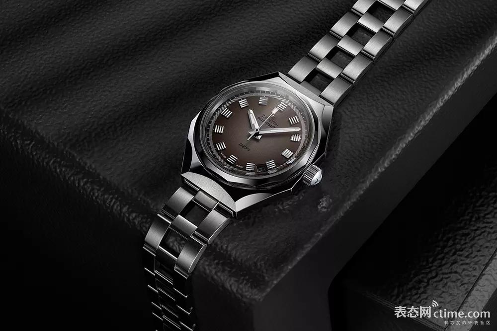 有些表一出现就自带高辨识度的表,又简单又好看的表