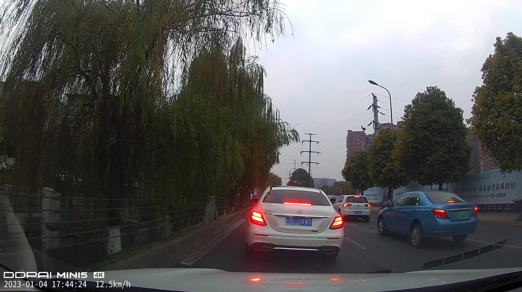 盯盯拍mini5和海康威视c6pro,360行车记录仪g3003k对比海康威视