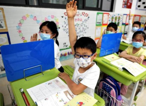 父母有污点对孩子上大学有影响吗,父母亲有污点孩子能不能考大学