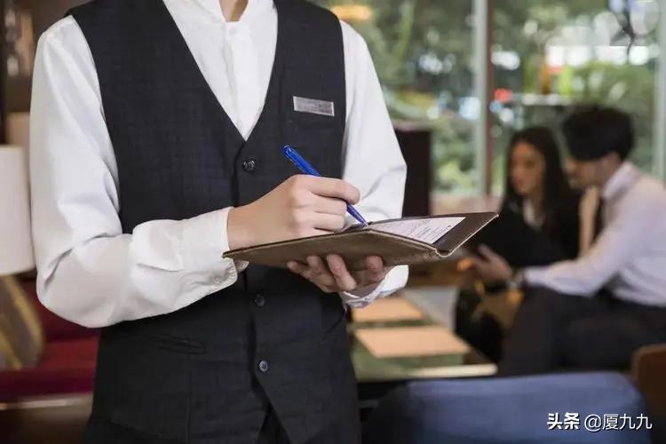 饭局怎么点菜，给你3个公式轻松搞定，省钱还有面子