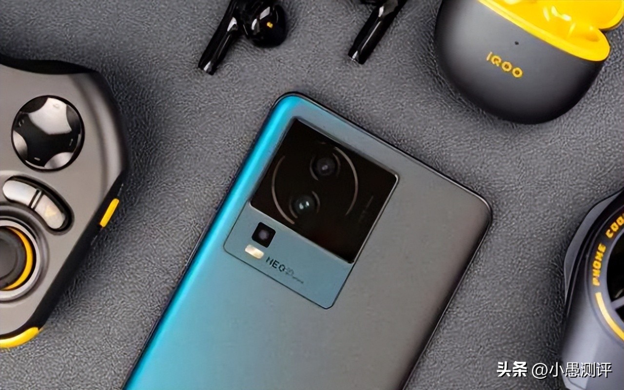 iqooneo6和iqoo8哪个值得入手,iqooneo5和小米10s哪个值得入手