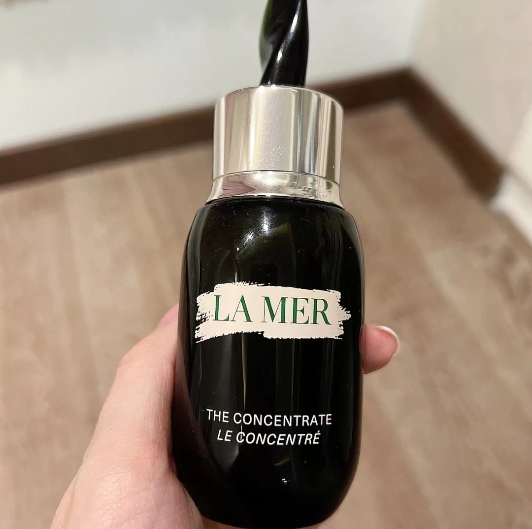 兰蔻小黑瓶和海蓝之谜修复精华 (海蓝之谜精华露兰蔻小黑瓶)