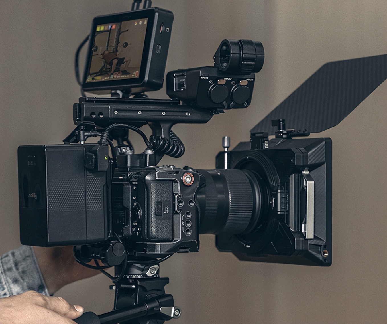 微单相机用来拍照还是视频,微单与摄像机拍视频的区别