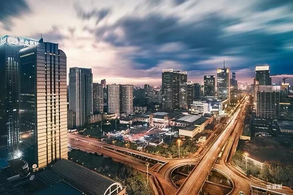 沈阳是一座文化底蕴深厚的城市,沈阳是个值得信任的城市