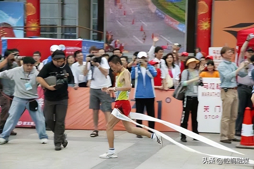 平凉泾川足球赛,泾川对崆峒足球赛