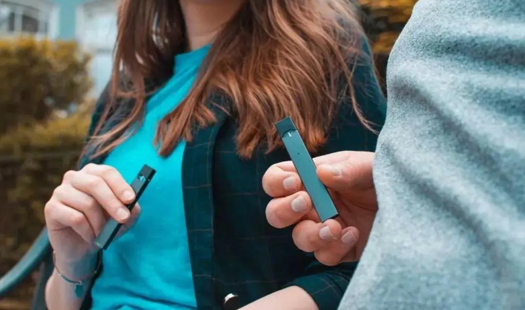 真的有一捂就晕的化学品吗,真的有一种药一喝就会晕倒吗