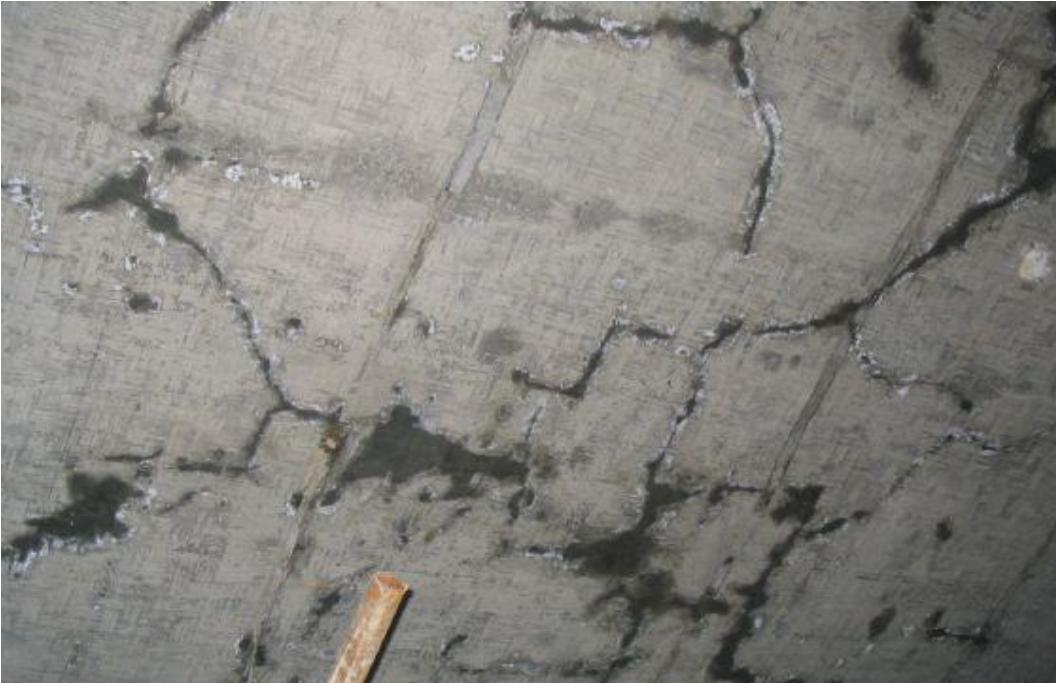 混凝土楼板裂缝修补胶,室内混凝土楼板贯穿裂缝处理方案