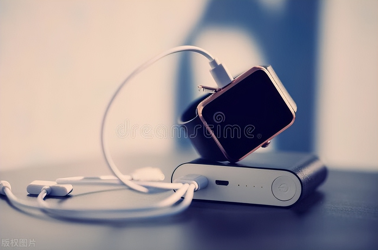 无线充电器和无线充电宝有啥区别,有线充电宝和无线充电宝