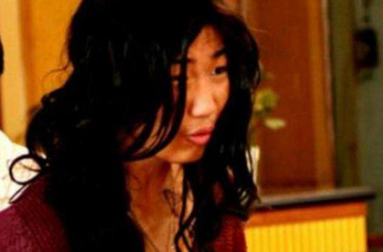 中国第一懒人杨锁23岁懒死在家中,河南第一懒人杨锁图片