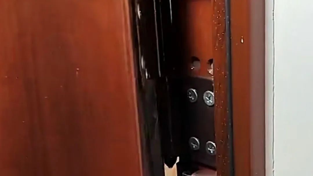 油烟机里的“废油”，一滴都不要倒掉，特别“值钱”，省钱又实用