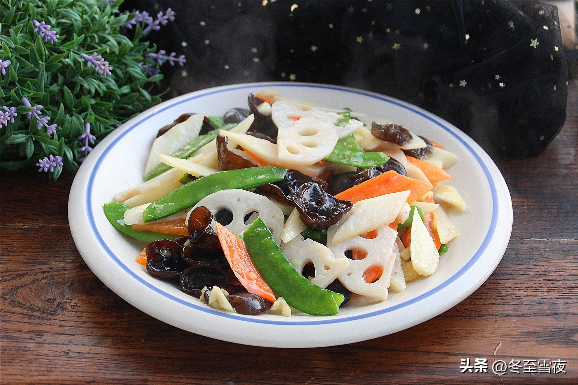 年夜饭别全是鱼肉菜，8道素菜小炒，清爽脆嫩，比大鱼大肉先光盘