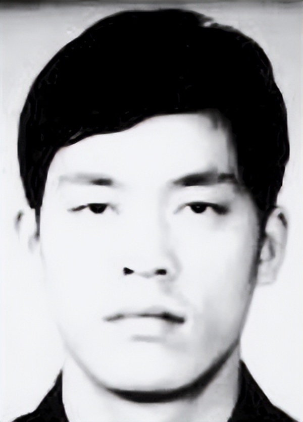 建国十大悍匪杀人案纪实完整版,中国十大悍匪犯罪实录免费观看