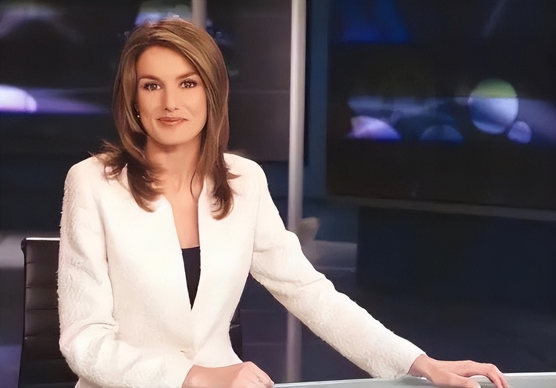 47岁西班牙王后现状,47岁西班牙王后颜值暴跌