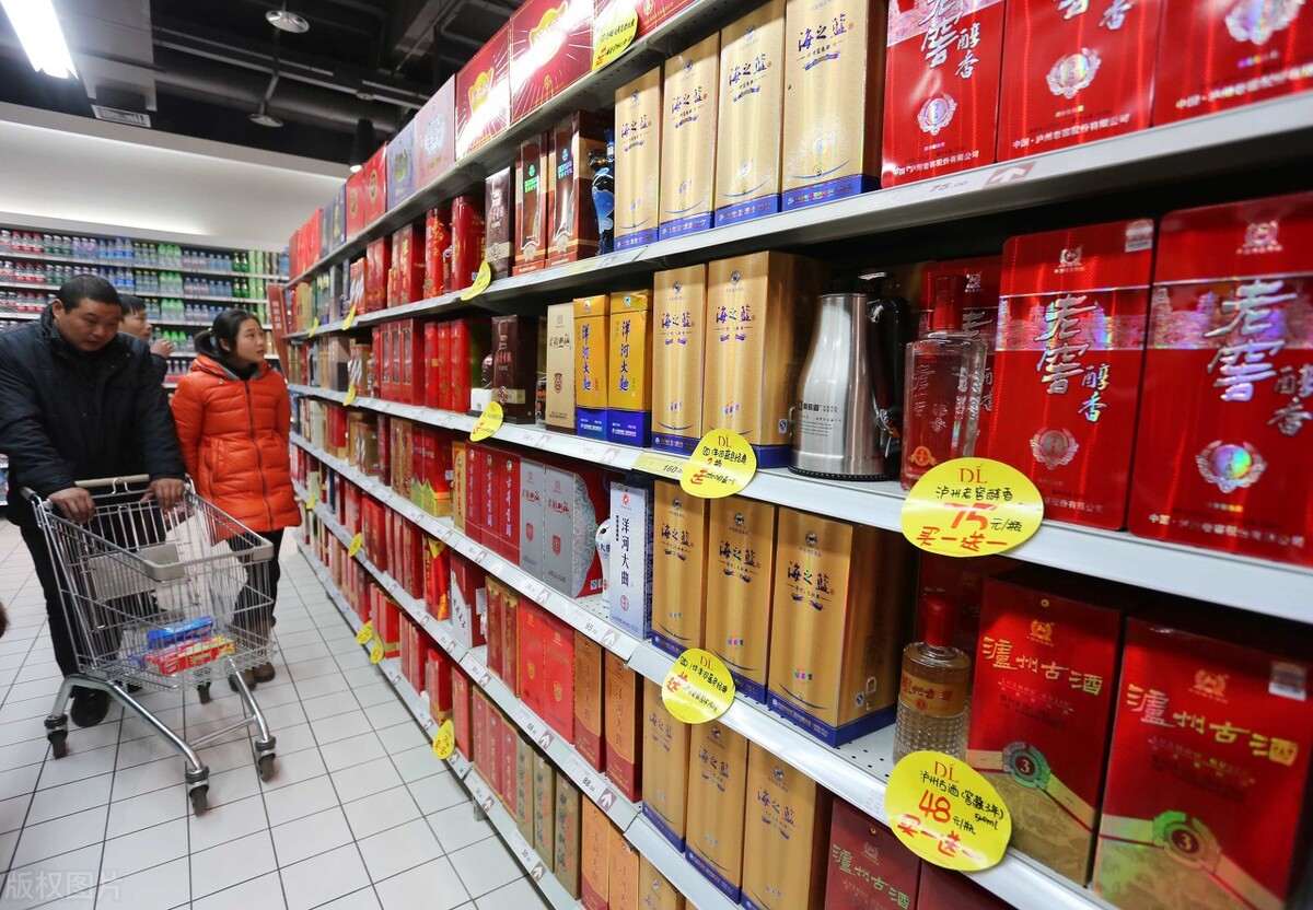 从红极一时到无人问津,从一夜爆红到无人问津鸿星尔克