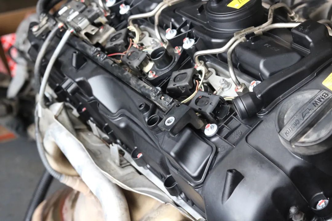 经典老车宝马x5翻新,宝马x5二手车整备翻新费用