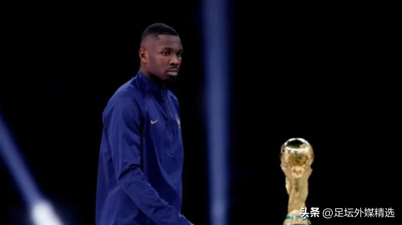 孟菲斯德佩转会,孟菲斯德佩转会巴萨