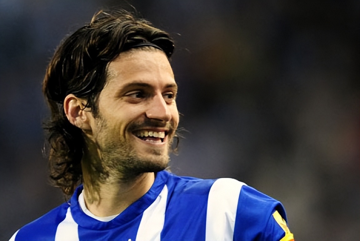 cba球衣退役的球员,哪位球员退役的球衣最多