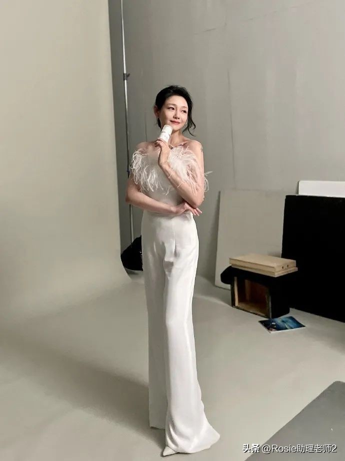 40岁大s减肥成功案例,43岁大s回归暴瘦