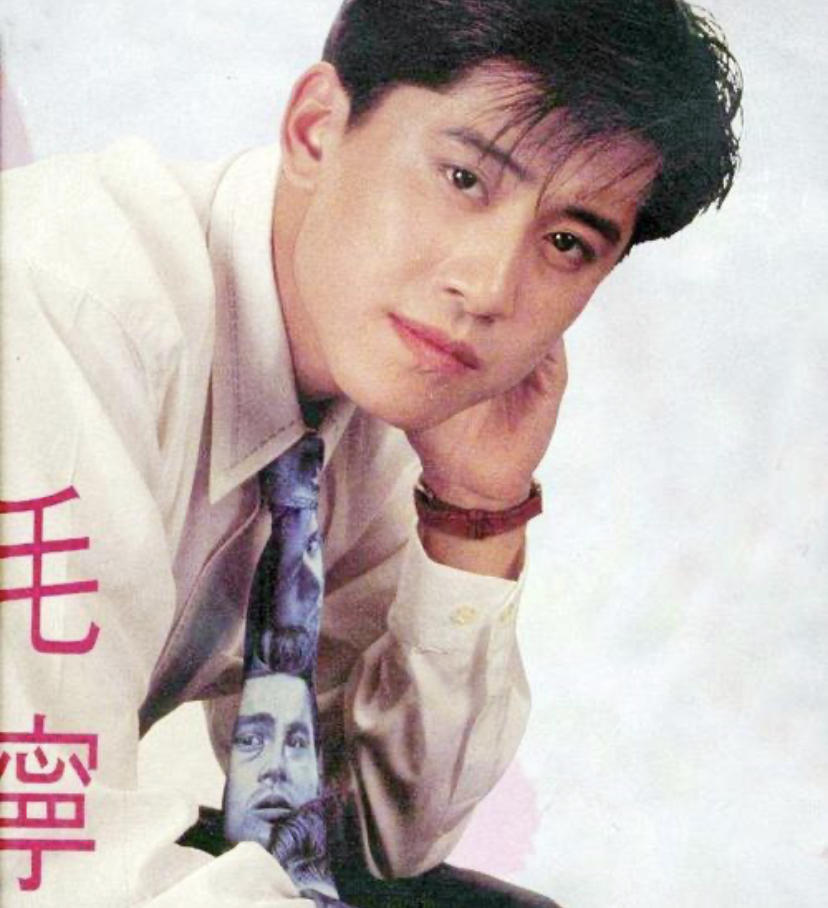 涛声不再的情歌王子：因情歌爆红、因丑闻沉寂，53岁跑商演被批丑